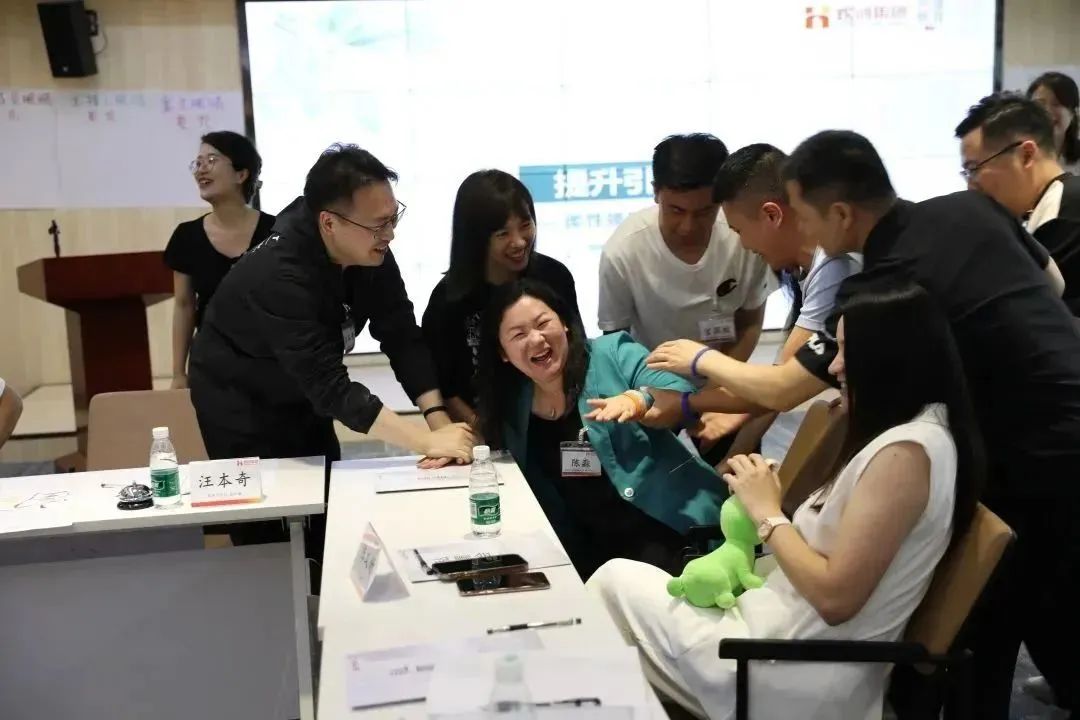 645c48e16618c.jpg 14.jpg